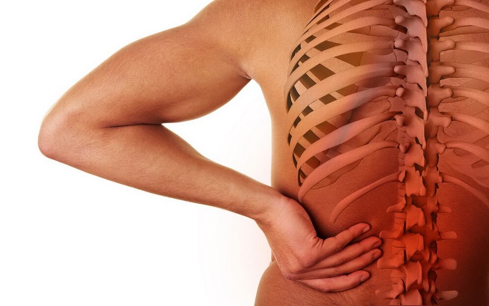 đau lưng do thoái hóa xương khớp