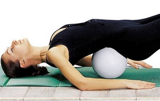 Các bài tập y tế cho bệnh xương khớp của cột sống thắt lưng